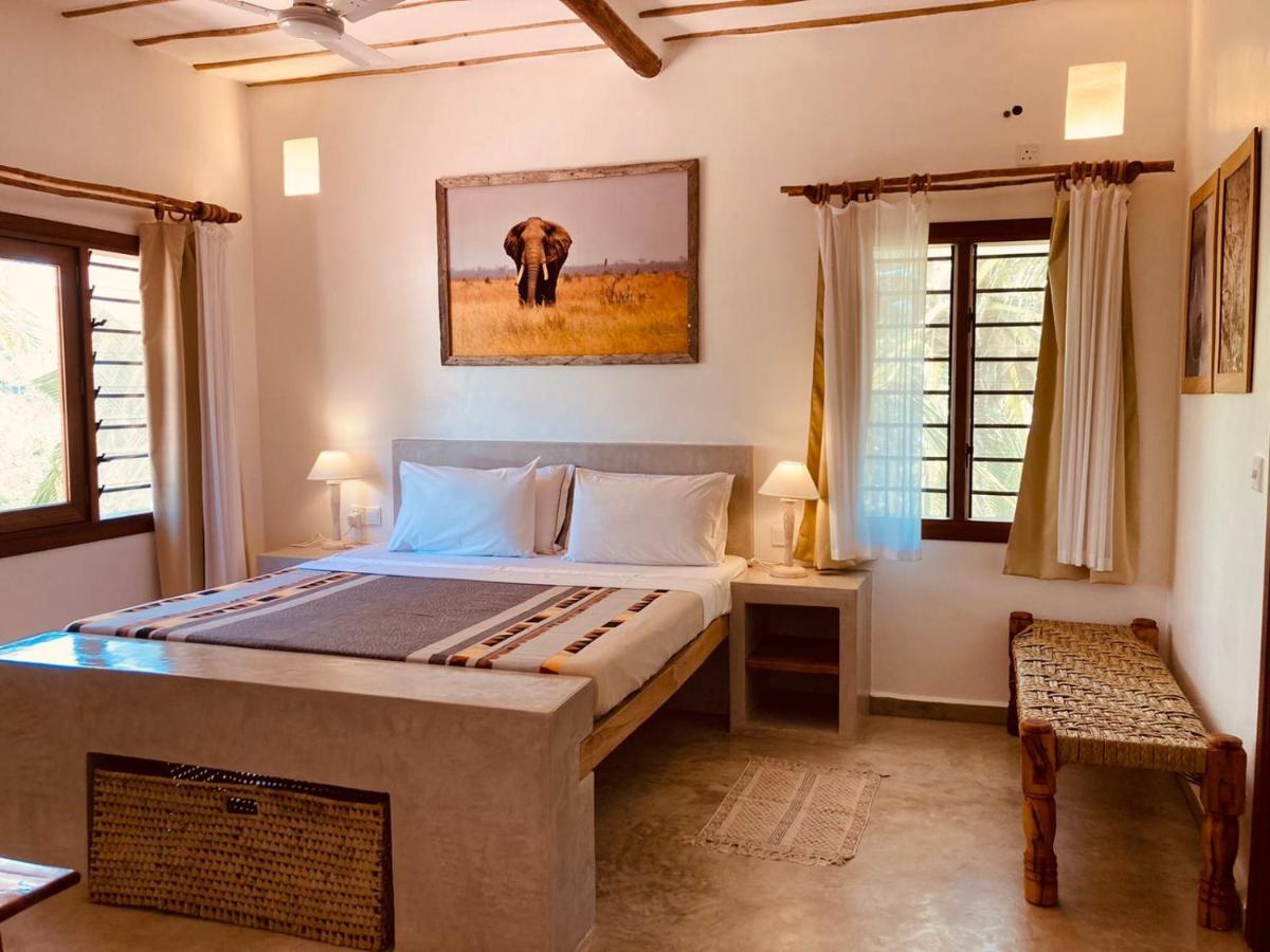 Bed and breakfast Pucci House Watamu Extérieur photo