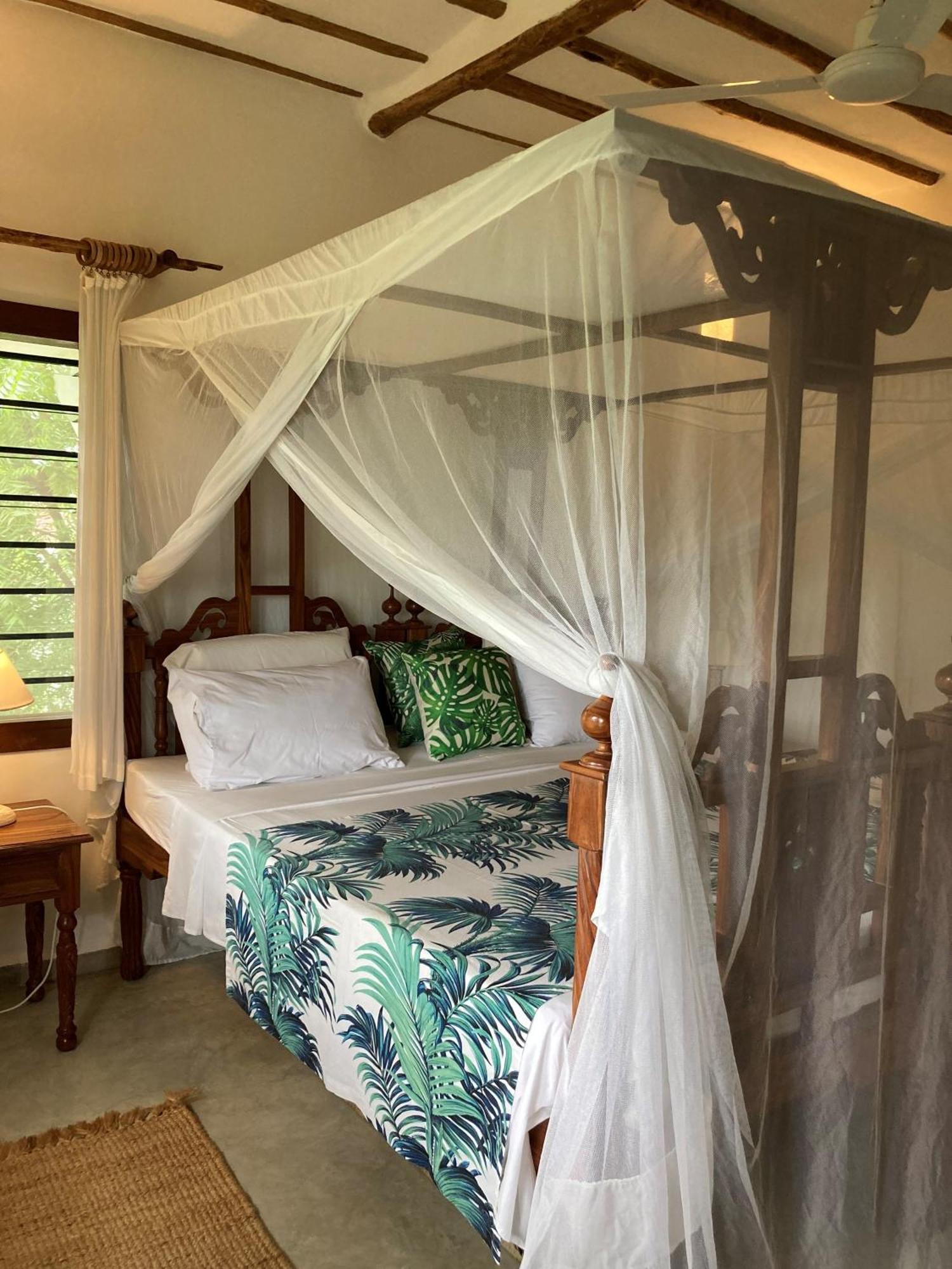 Bed and breakfast Pucci House Watamu Extérieur photo